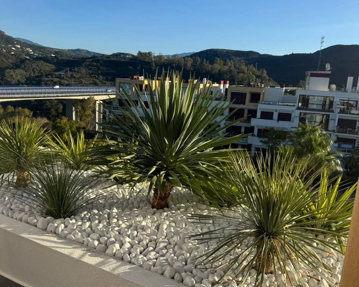 9b7260e8-4b14-4f02-9b57-d52a8f3350d5