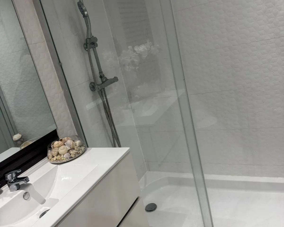 b8f1d8a2-fba9-49f8-9a97-e2bdf8370227