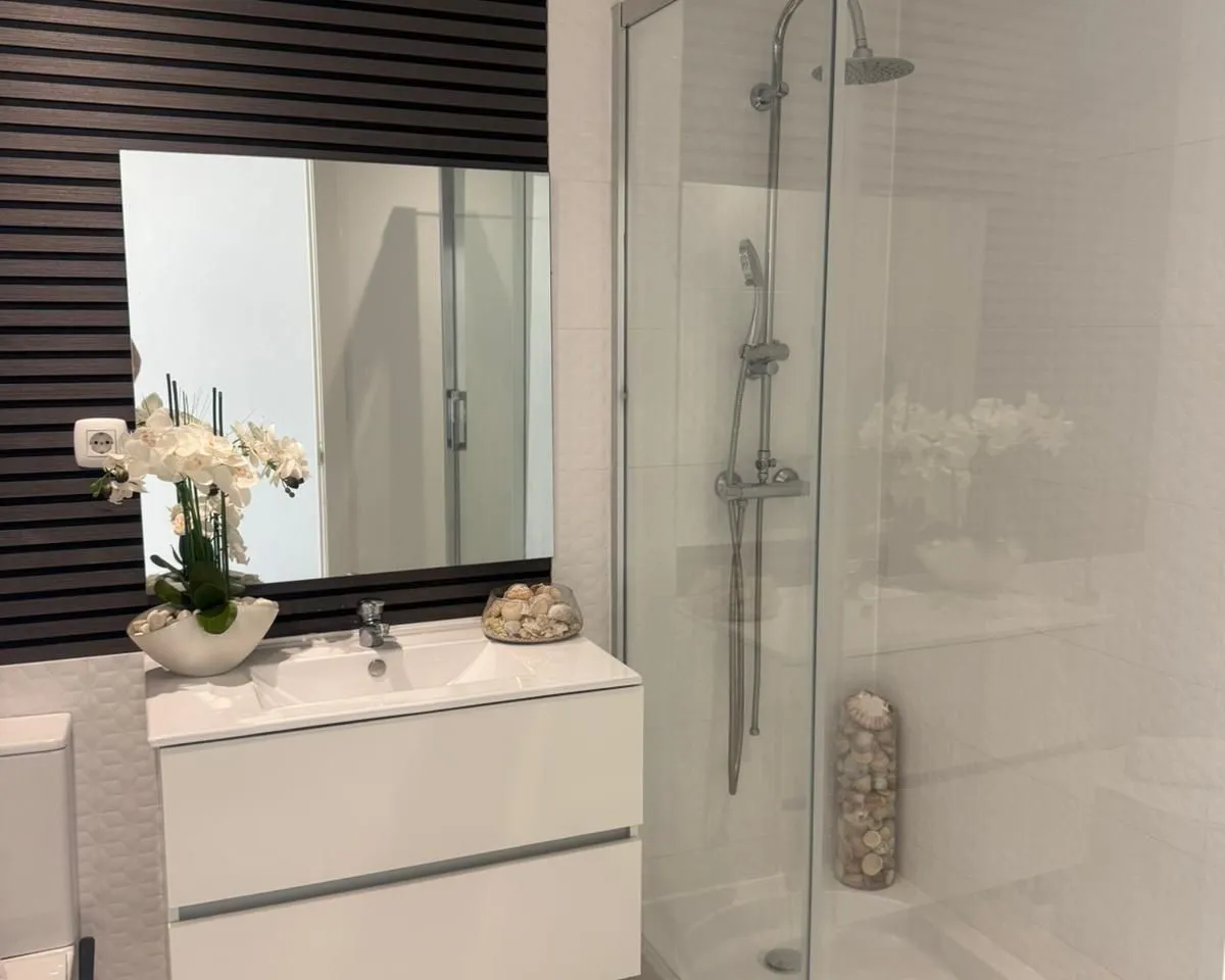 d34f0551-31d8-4010-a89c-c123077431fb