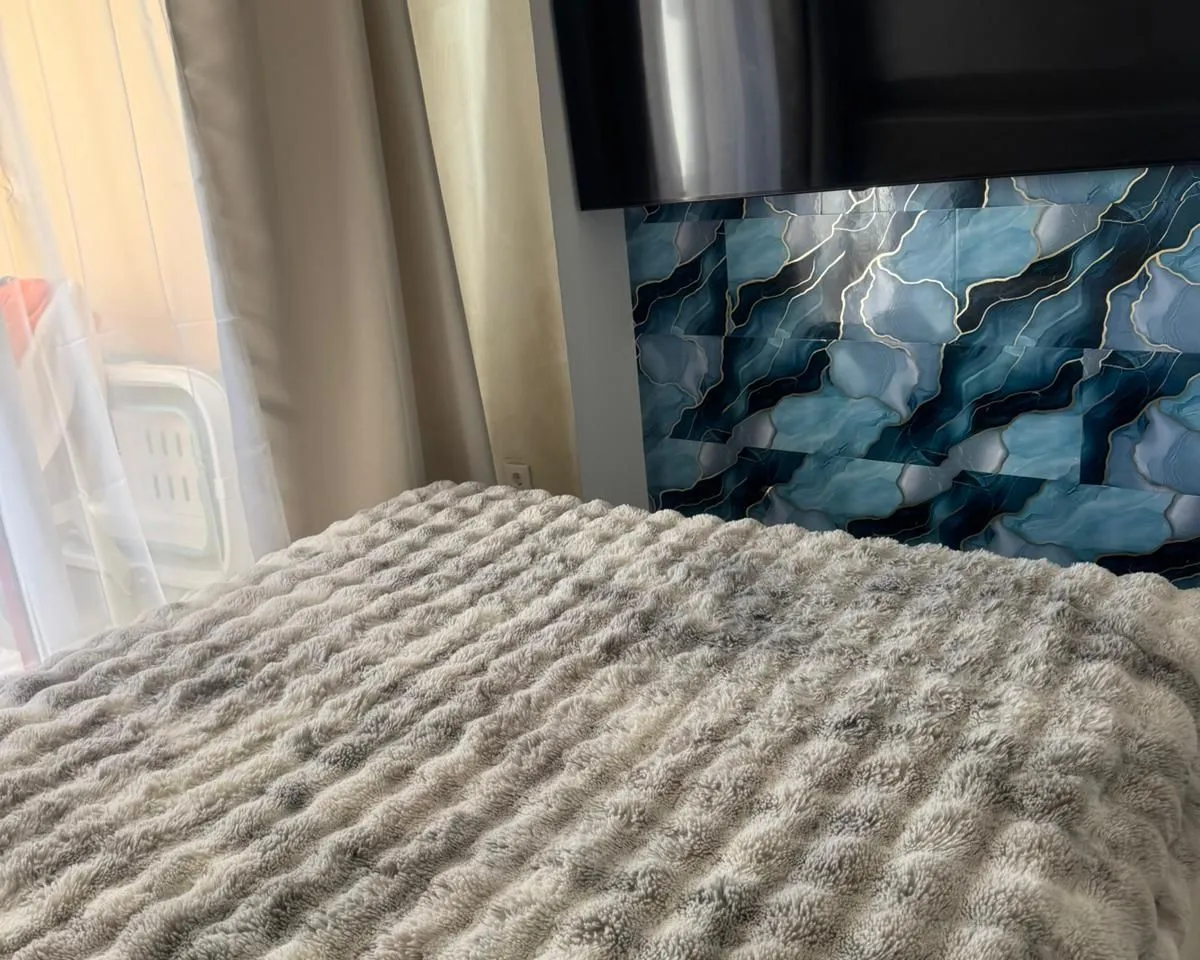 f2253fbf-055a-4df8-a0fd-d65e74962939