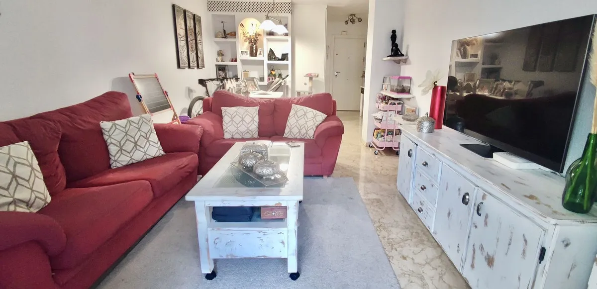 34b8a25c-6a8e-40f7-9018-66e0e429d970