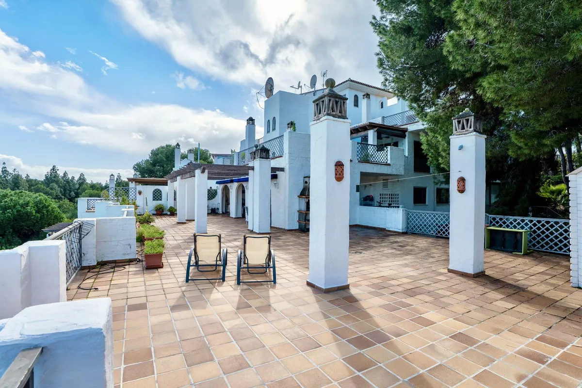 9c73abeb-ee2a-41fc-bd5c-e54c2024ff7a