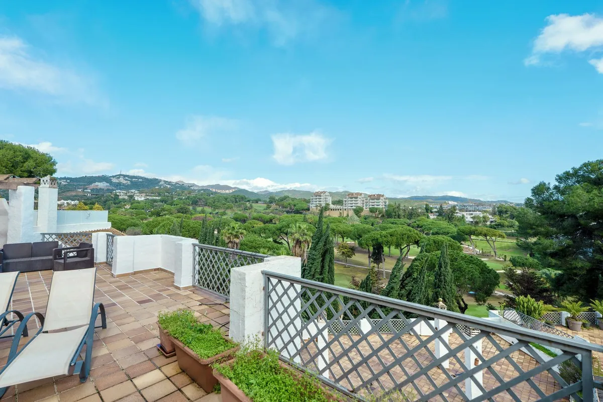 efaf6bd4-b68b-49f7-b790-3e1590f15d7e