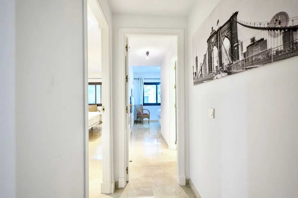 f2927004-6fb5-497b-9ecd-aa3879575c40