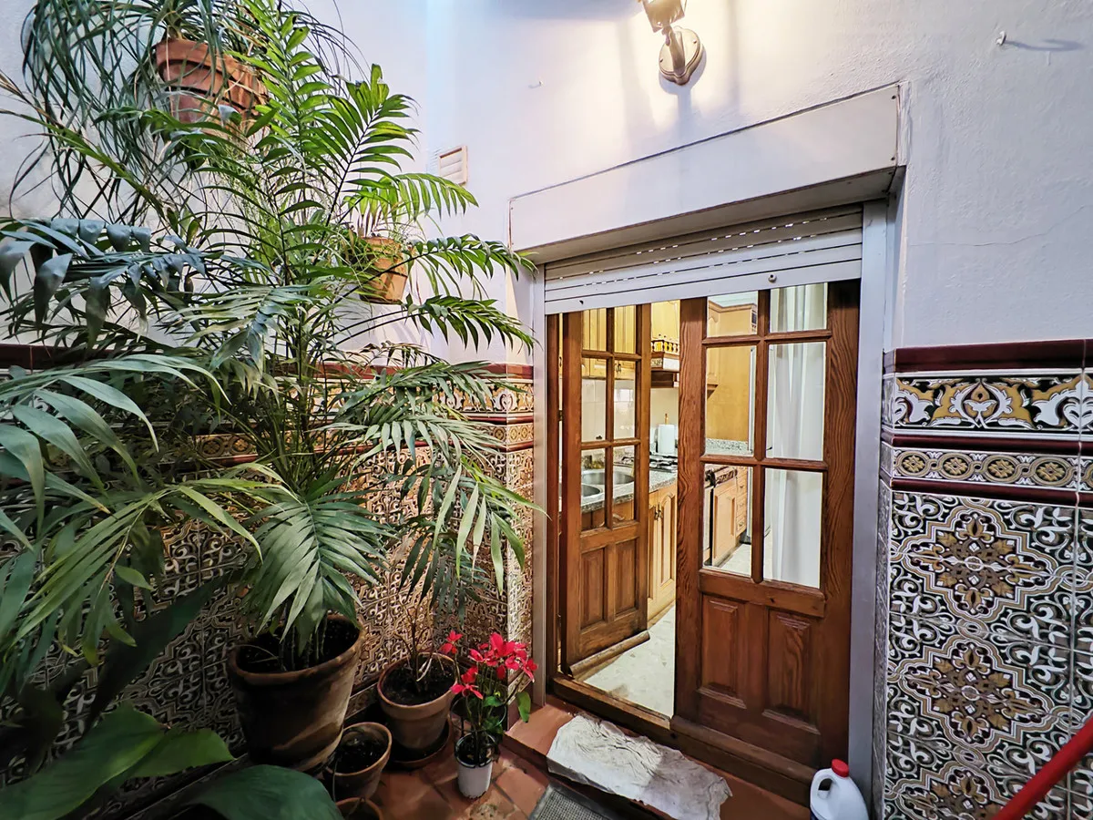 550ca3ca-659e-4f52-9740-27118766b0c1