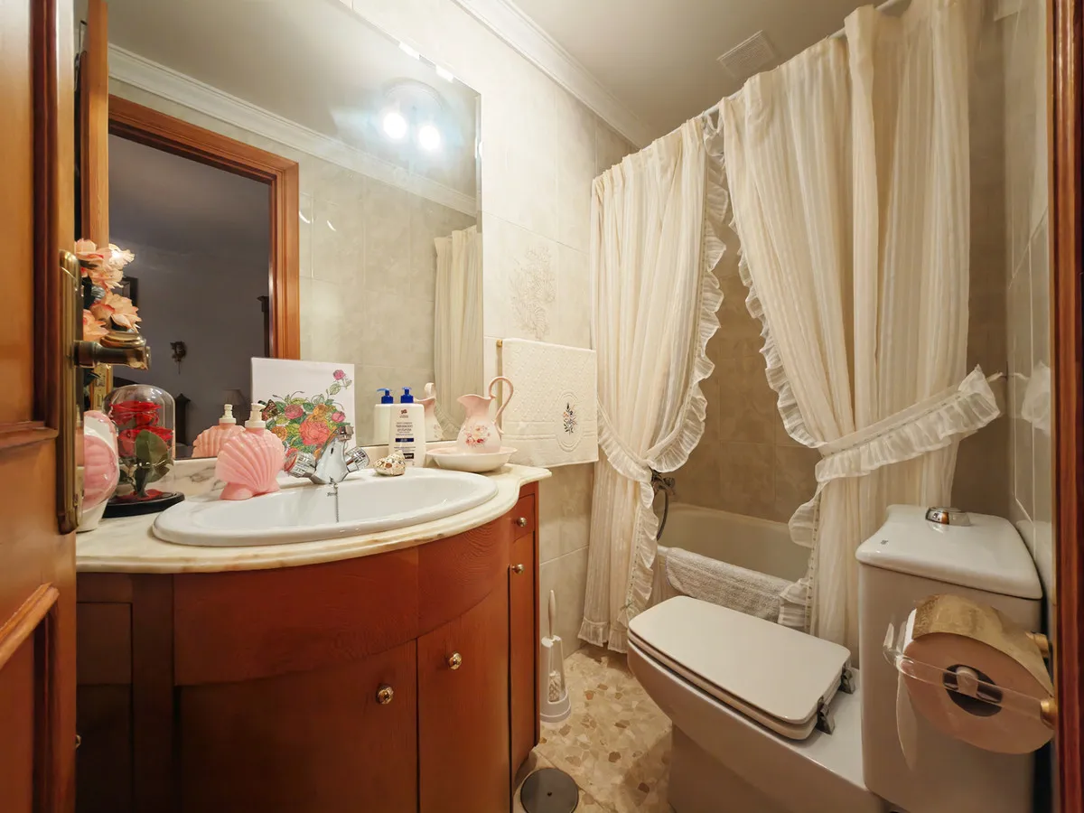 a2681e5f-3d59-4361-8c6b-6ac24714bfae