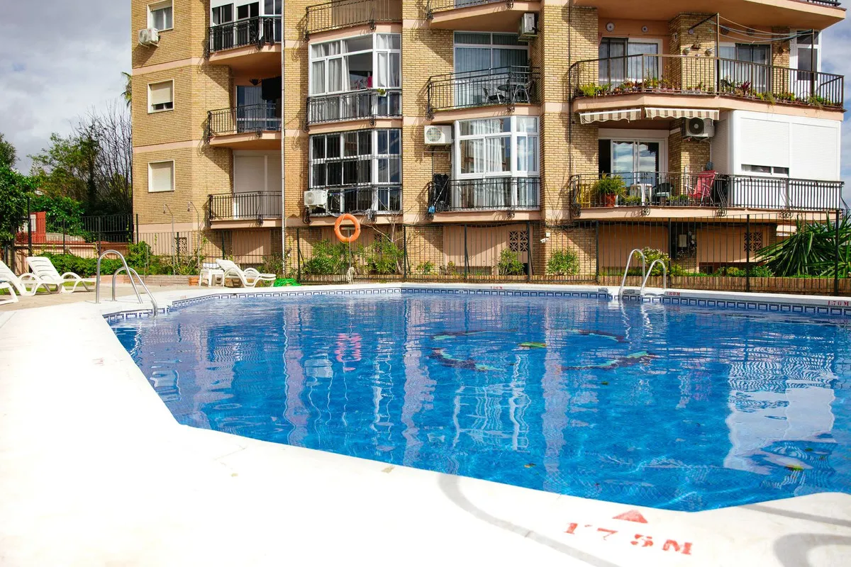 1ad822cc-16a6-48ec-adfc-375d16ec7e2f