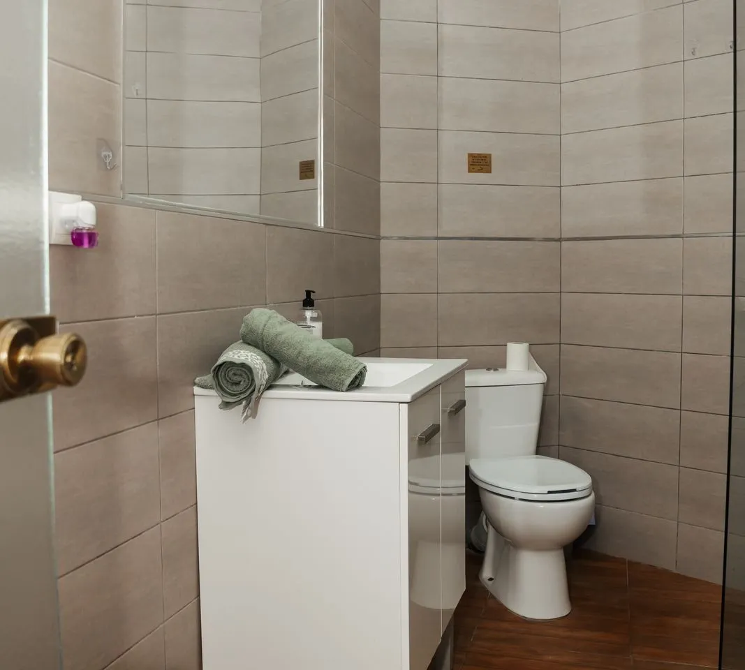 2b207caf-f814-457a-9836-9a4ddc4668fa