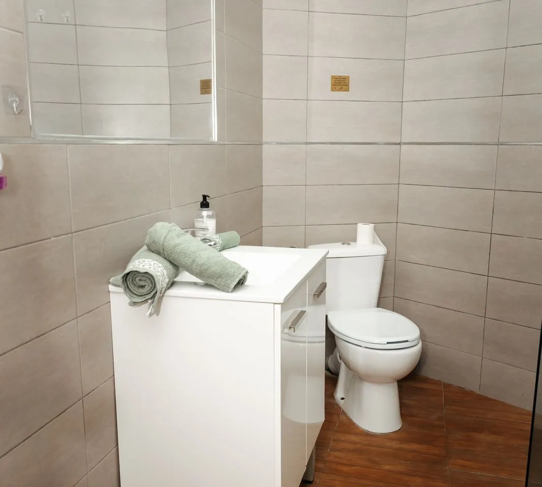 a400c054-752b-480c-b571-be9f17aeaeb5