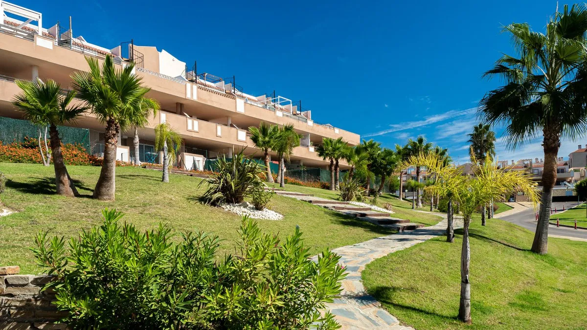 95b6f504-ddca-45fc-b785-ea473088a134