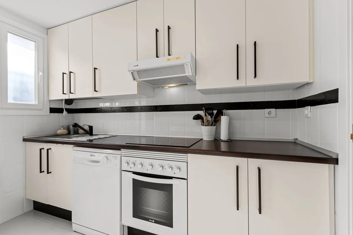 e628e5e9-df3f-4339-b9b4-20894c5c5e1c