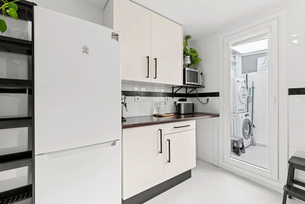 f0a3ded9-cf4a-41c7-a2a4-8e52bcf6db8a