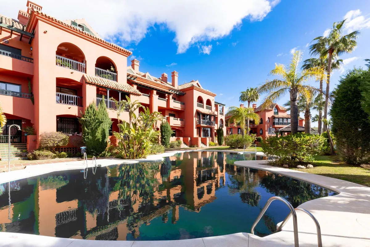 Sunlit Ocean View Apartment at Bonita Views