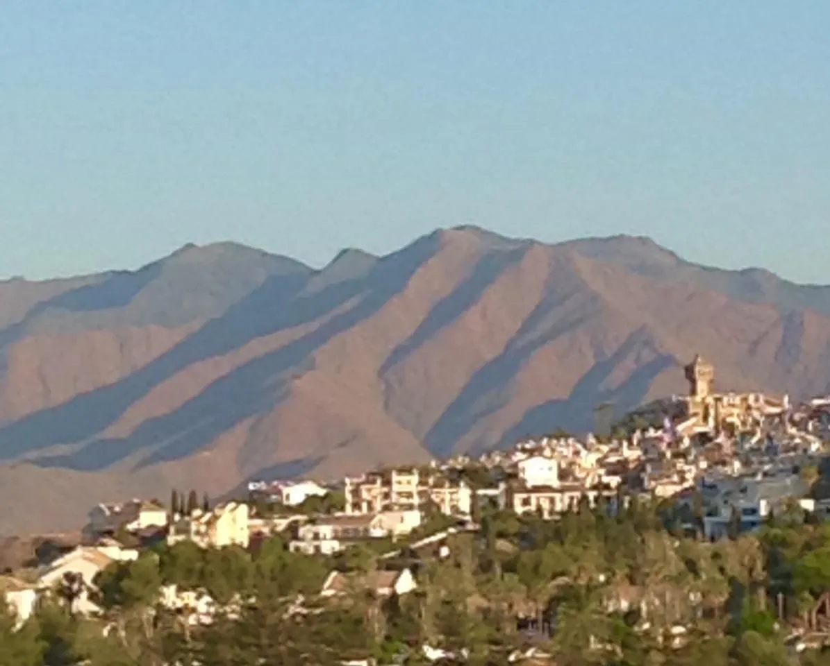 ab7040b4-8901-46d8-9ac5-949de009baa4