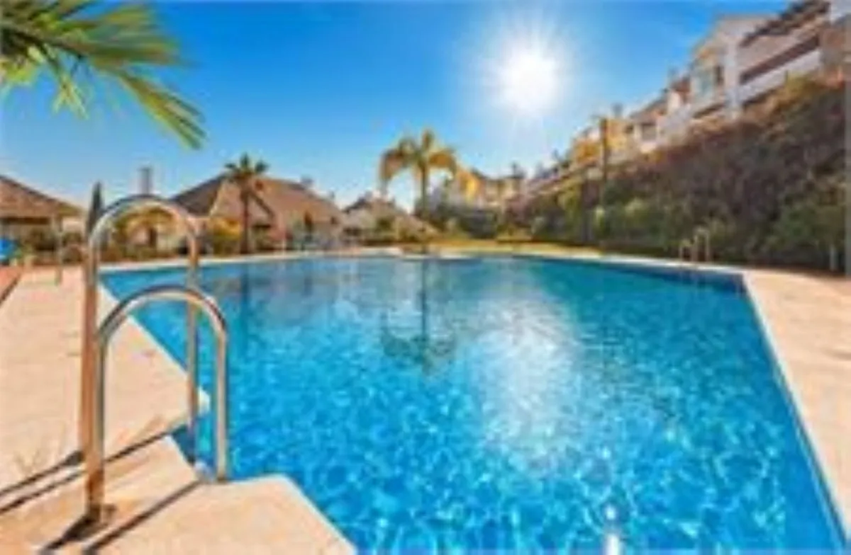 df4f48a8-0edd-4b5e-b018-d4a62229b916