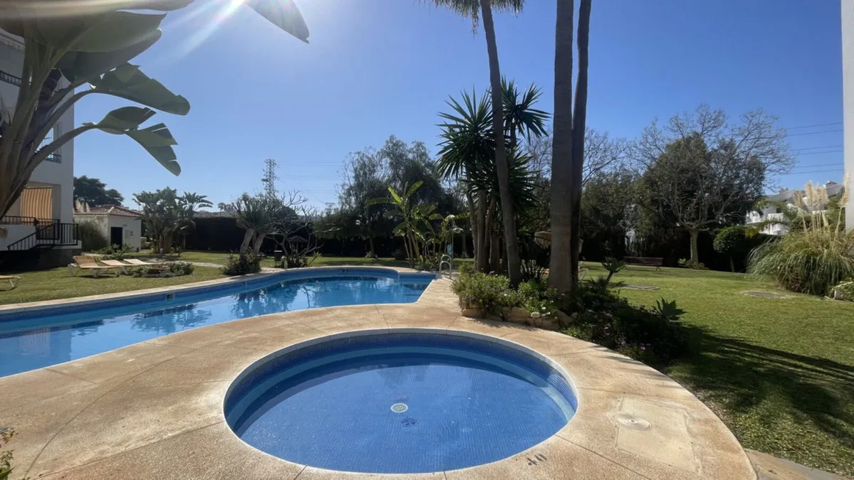 aa200a2f-ad38-45cd-817a-d400b7b7f87e