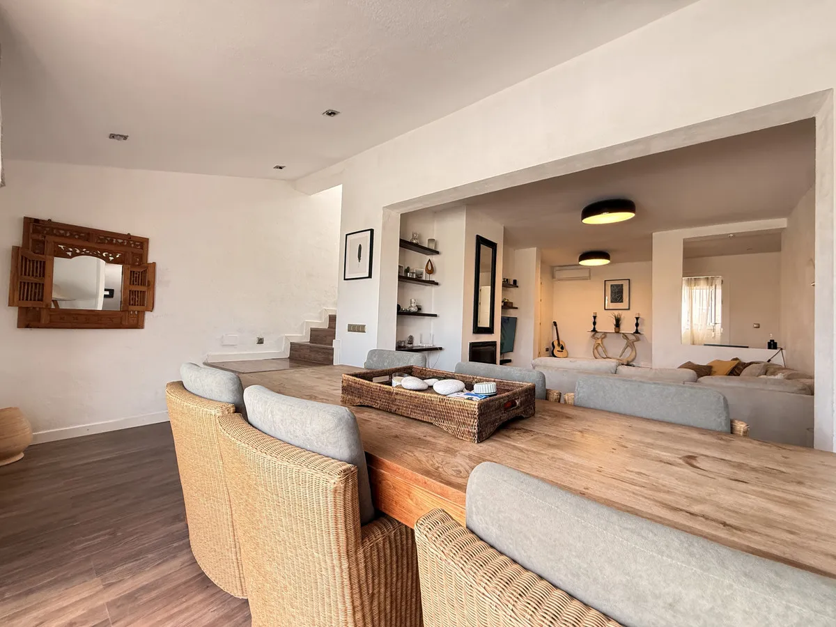 27441486-6399-42fa-b340-bc9ac214cd48