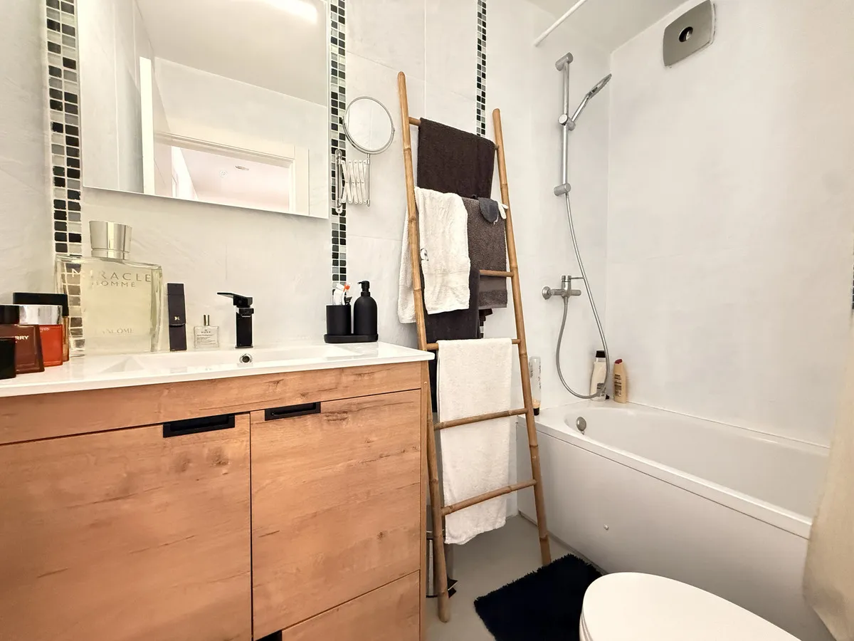 465fd224-a976-425f-af8f-6660d592c6c0