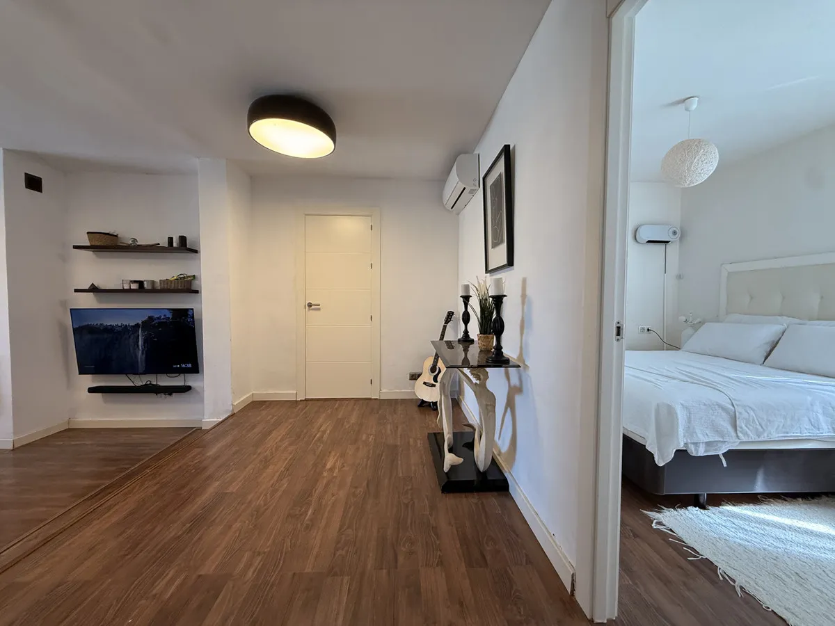 cc518bf4-8030-4ffd-a288-04ce7a14327a