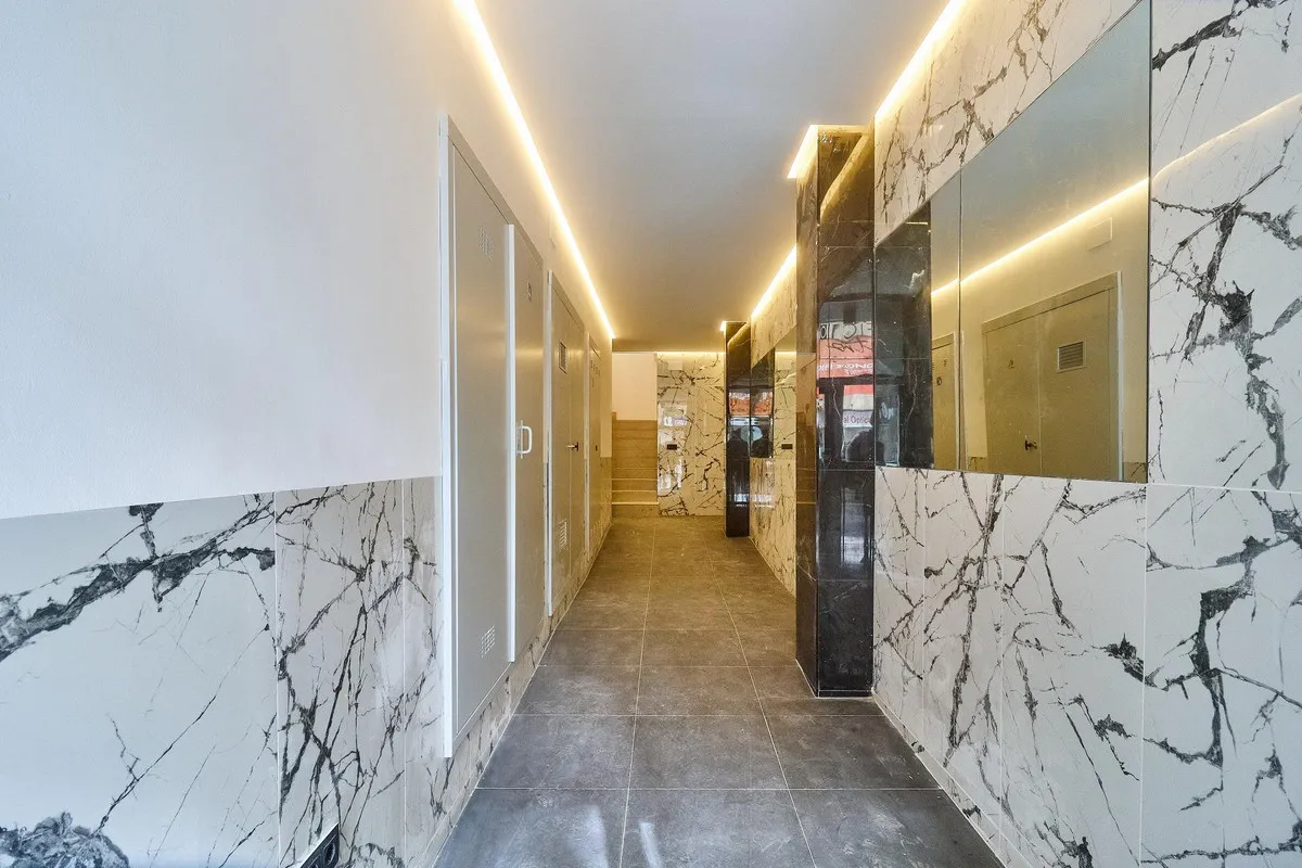 27b33997-b829-42f2-a630-60d0c11a221c