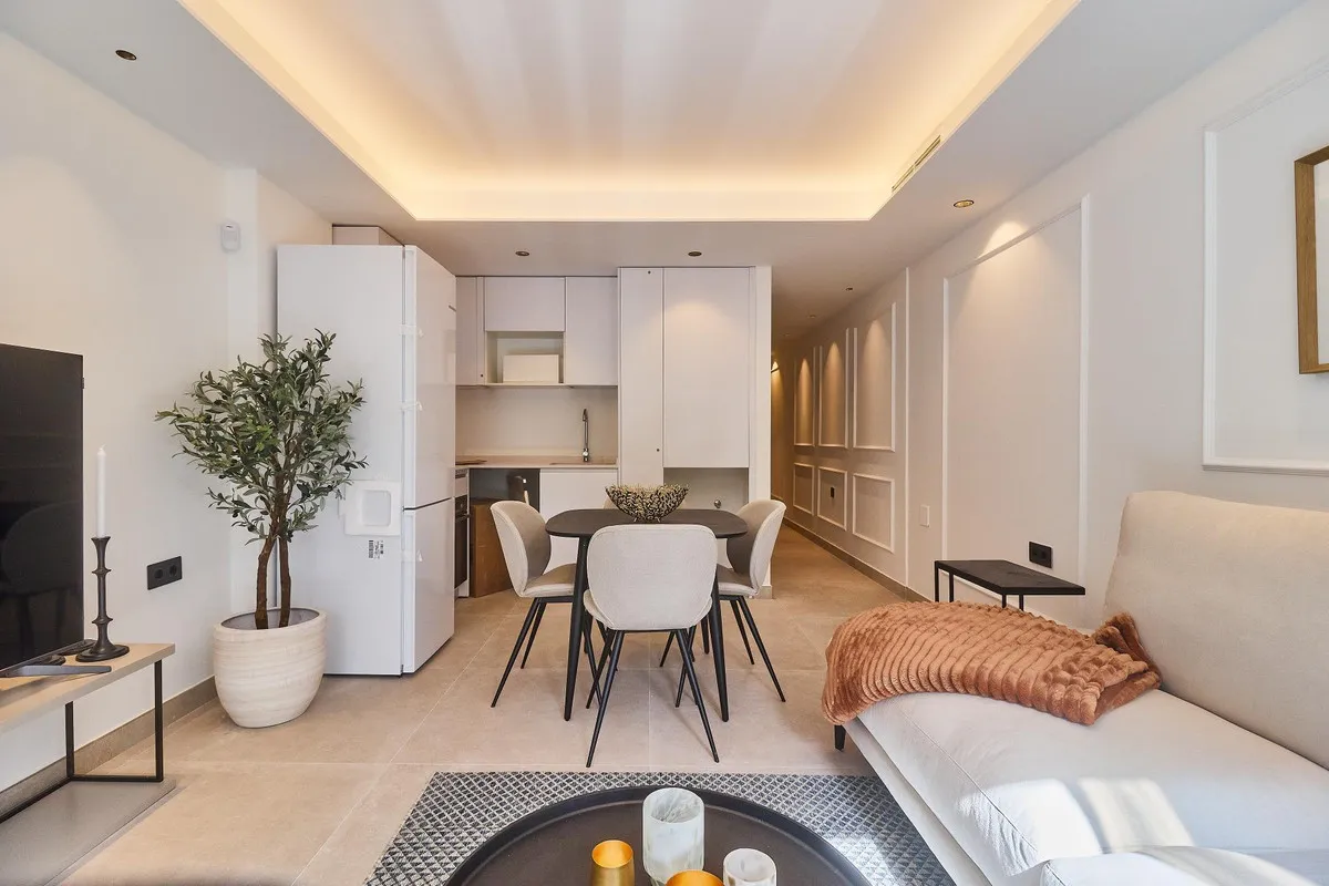 fc1000b6-c526-45f8-803a-9d8f308aef12