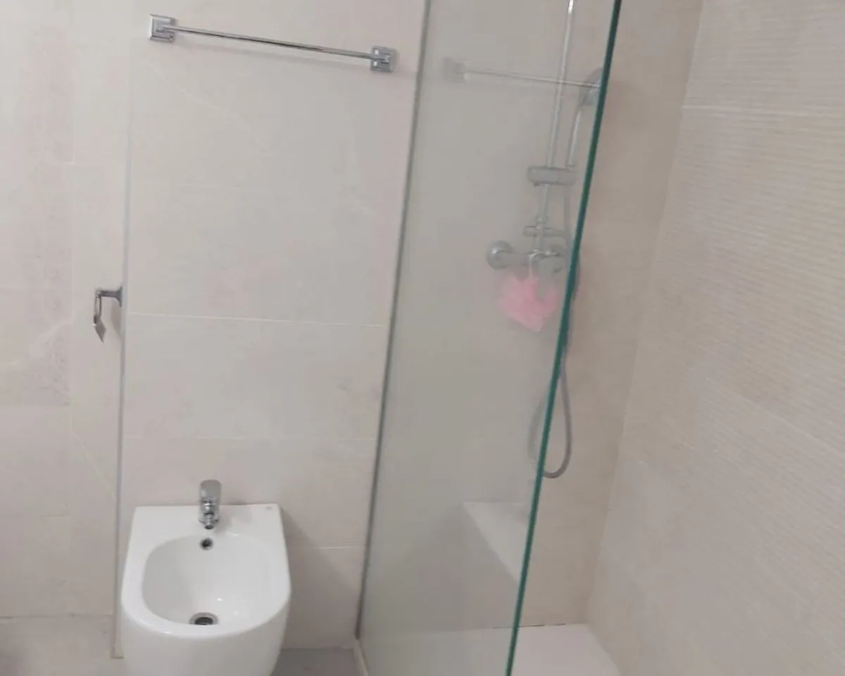 6b6e69e5-8766-444a-929c-e901beaf6ffd