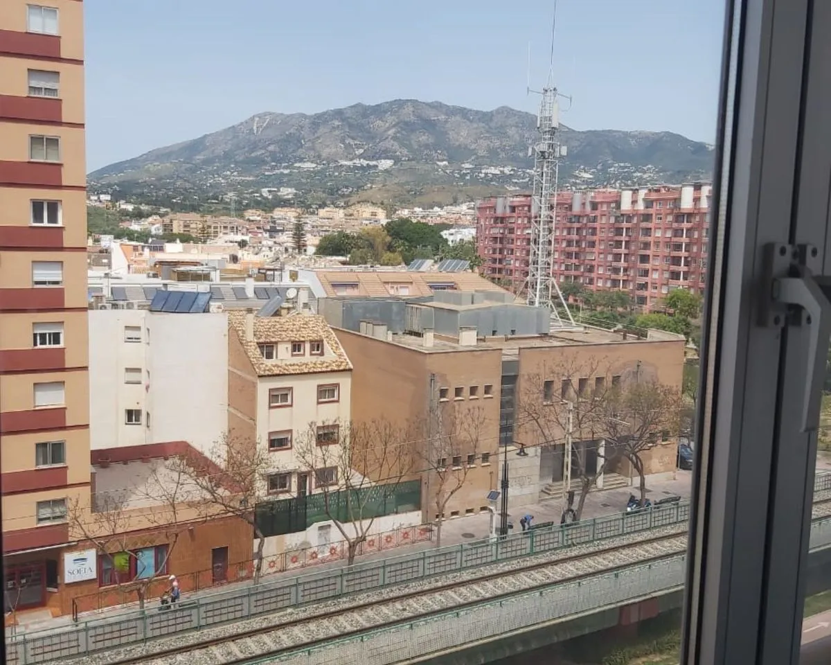 a5751242-3271-4149-81f1-4204f8933320