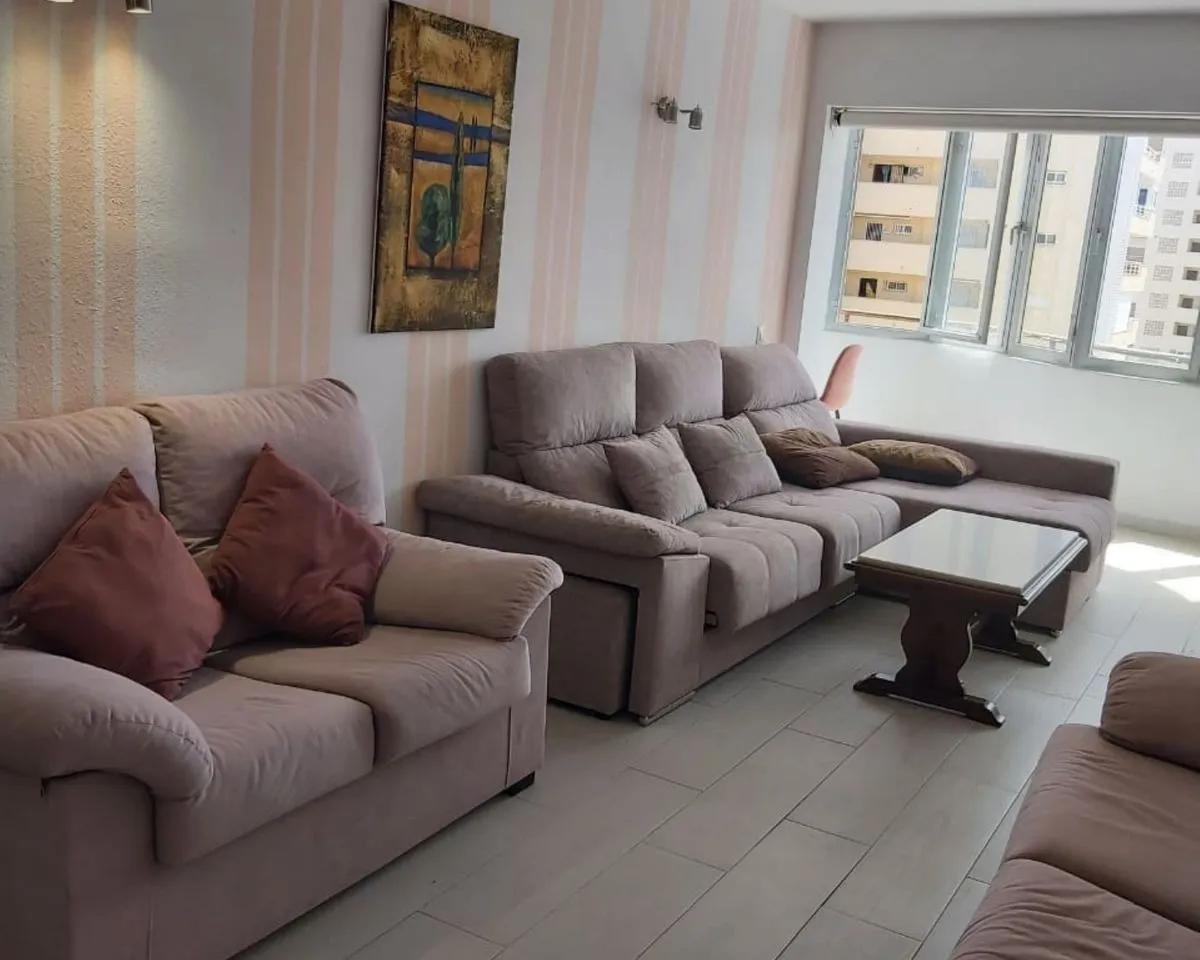 ae5a170d-ecf6-4376-a774-f85330fad0e9