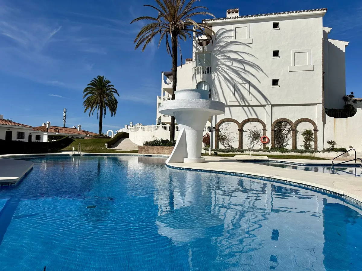 4ea8c320-c1e8-4260-9632-e5d1e9208fc4