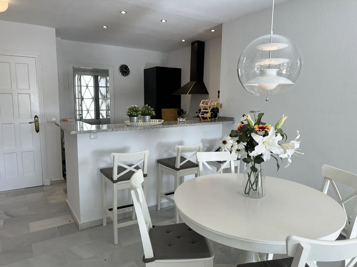 56d7c1eb-edf4-450b-a425-f5f8c975ff23