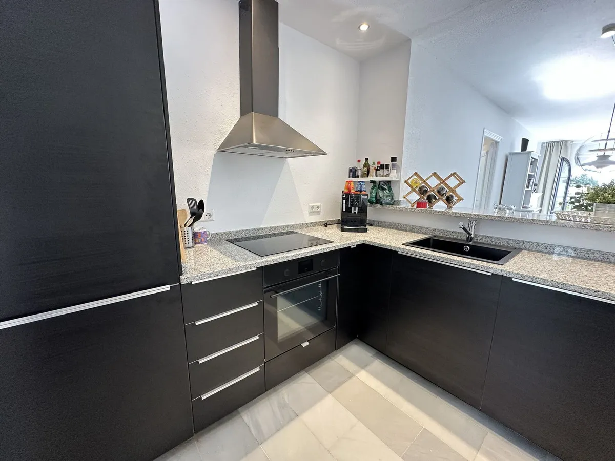 ae588d05-7782-456b-9ddf-a2f2d71f367e