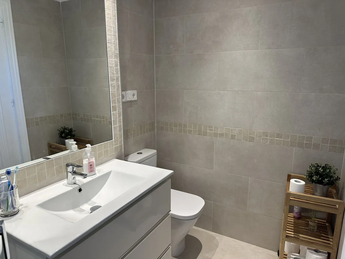 ce462a0c-f802-4d78-9ffd-3cfc4f1f0743