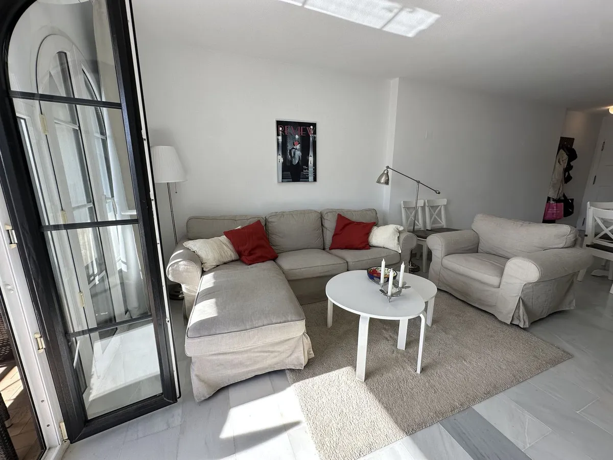 fb0aa257-d24a-4738-8373-6ea774eab51e