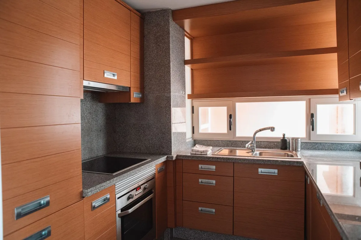 c8601937-6b43-49d5-b5a4-19889330d491