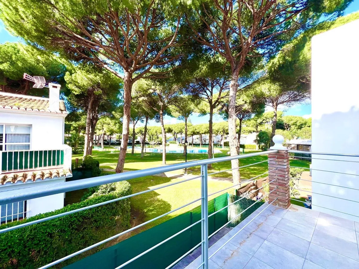 e2bcbda0-98f2-4a79-b202-308902ce53c5