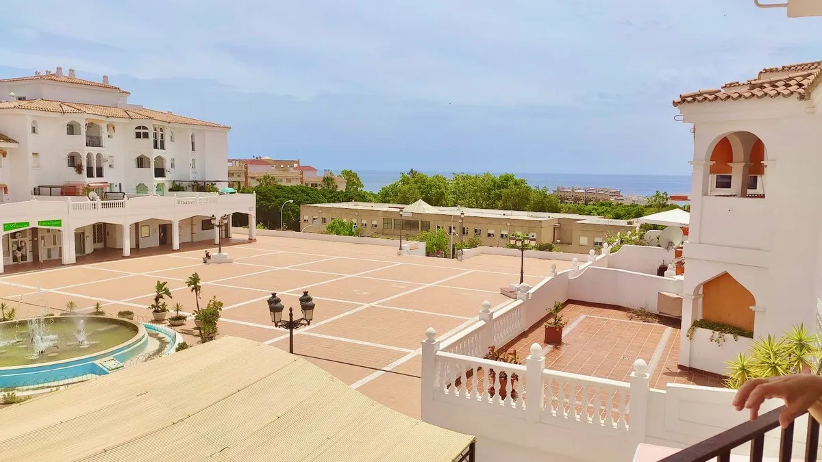 41264cdb-d8cb-4d64-8a3b-3443ab2f0ab8