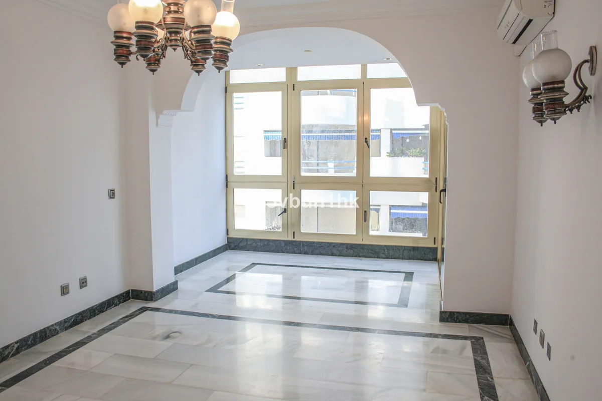 ab3e74ef-4c1c-4a24-b37c-51db4c5013be