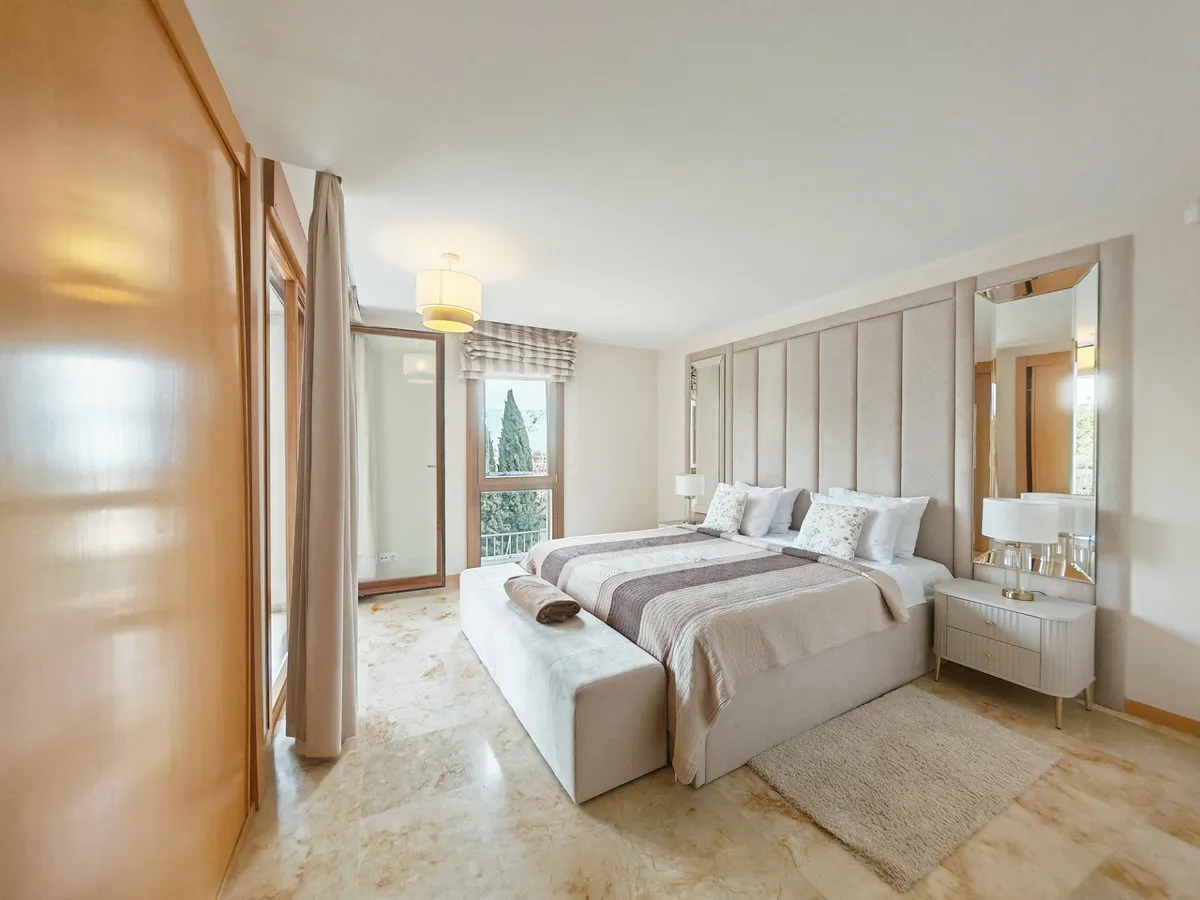 afc82a58-351d-4031-b350-f3a4347620cb