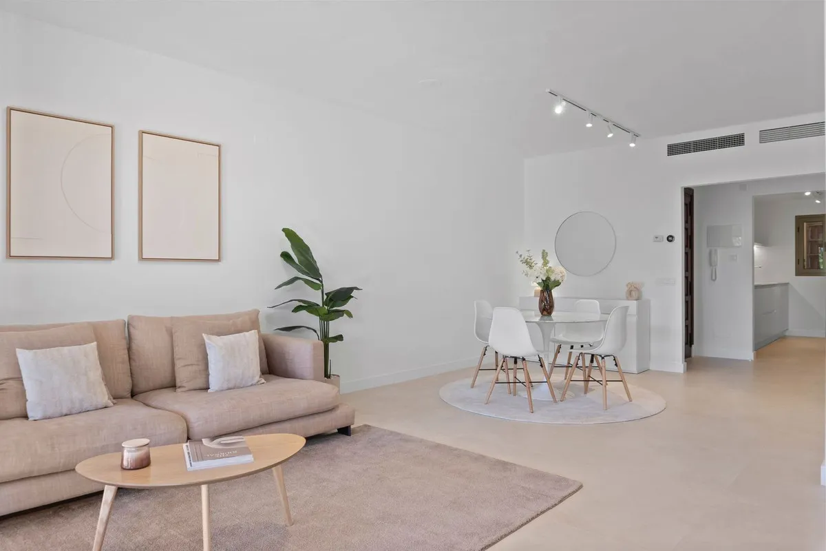 38c08a81-ea47-466a-b5d4-6828f8303fc2