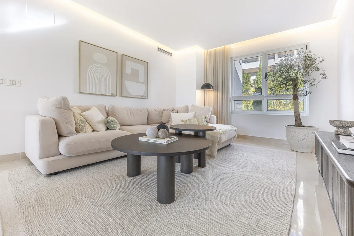 ea566bfd-9937-4621-9af1-a3798c606a37