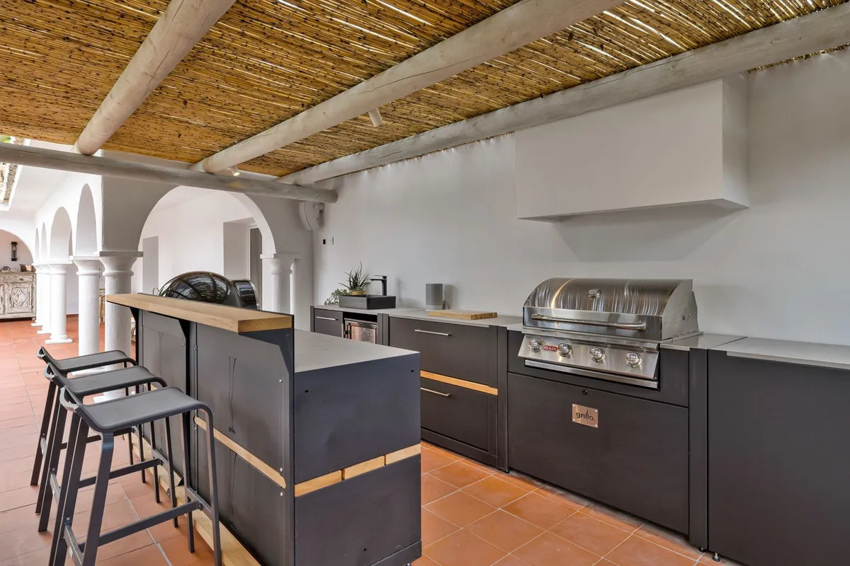 ec6f6a34-fd47-4cdc-b0ca-45e0d115923c