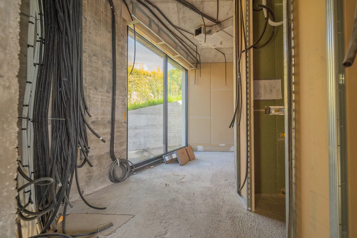 7adb6ff9-d174-4e56-ba2a-516389eb1930