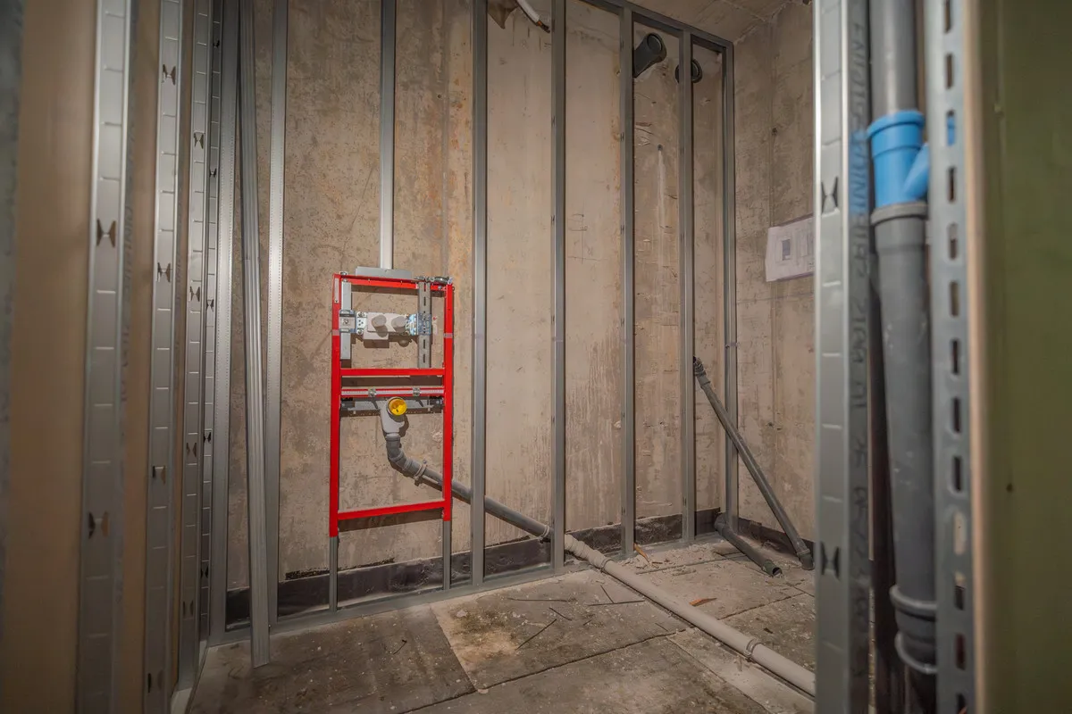 90f1ec7b-23c1-4e6f-a44e-513ce887543f