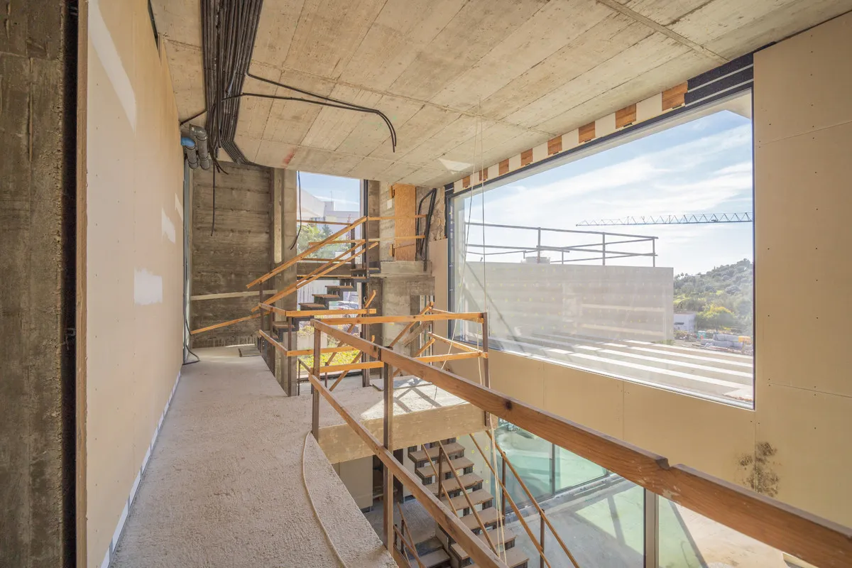 c4065876-fac1-43ed-945a-d9669cfea1d8