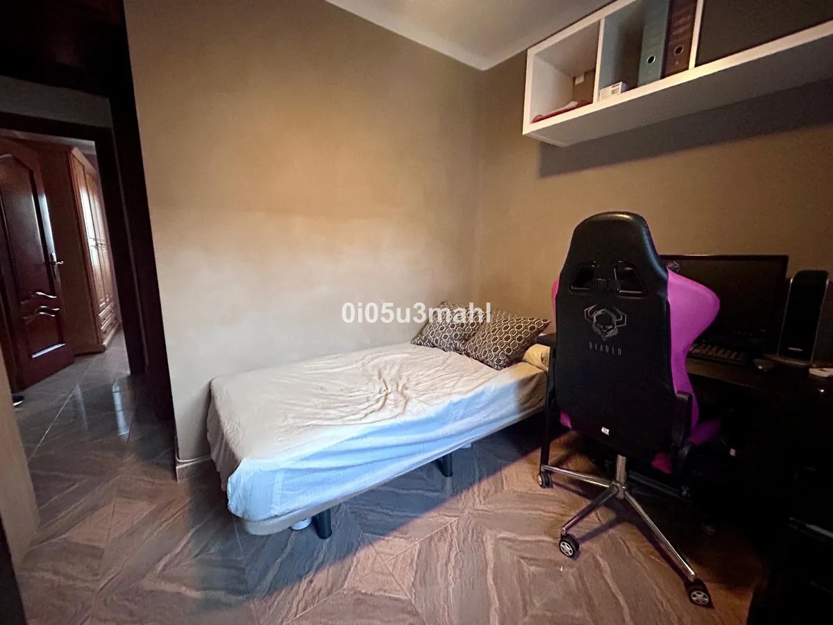 b71562f7-d5b2-418a-896f-d418cd8d6451