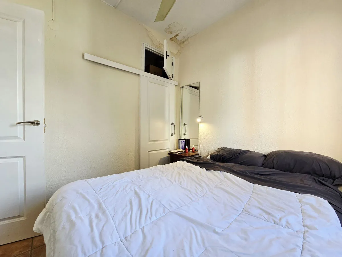 5ff11b45-5931-47f1-a81a-e2b19d78c3d5