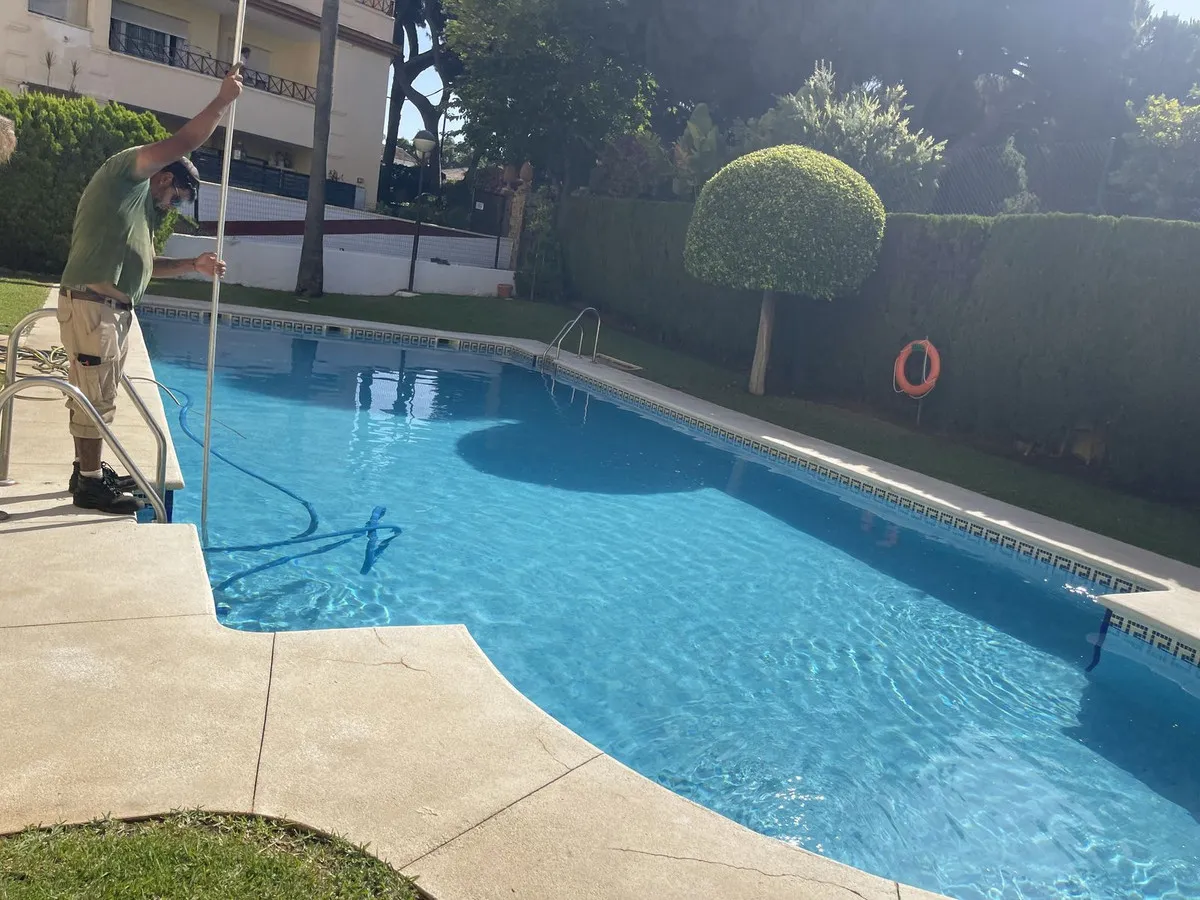 6e09eb60-929b-4b54-9b22-38dd33ec84c6