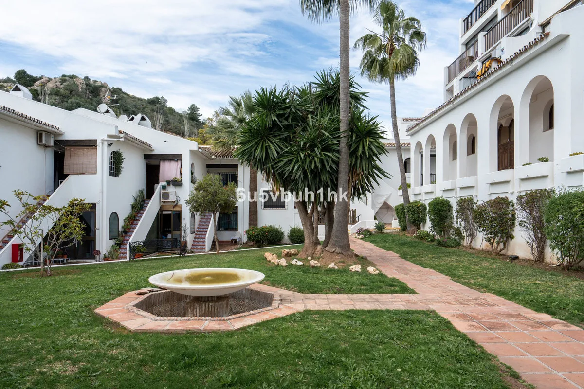 19f75ab4-7c83-4022-b26b-4ec42a1b1e3a