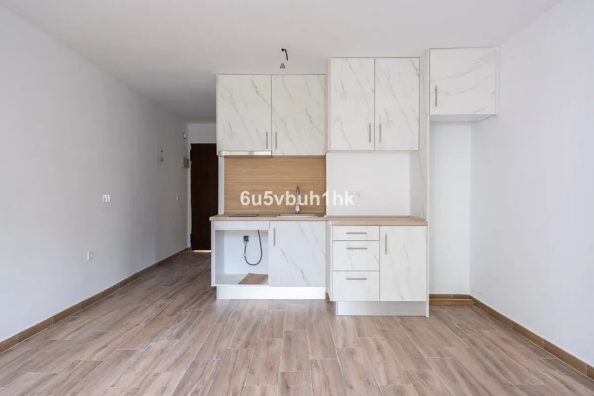 d7244048-e568-46e6-9914-af7a98b998bc