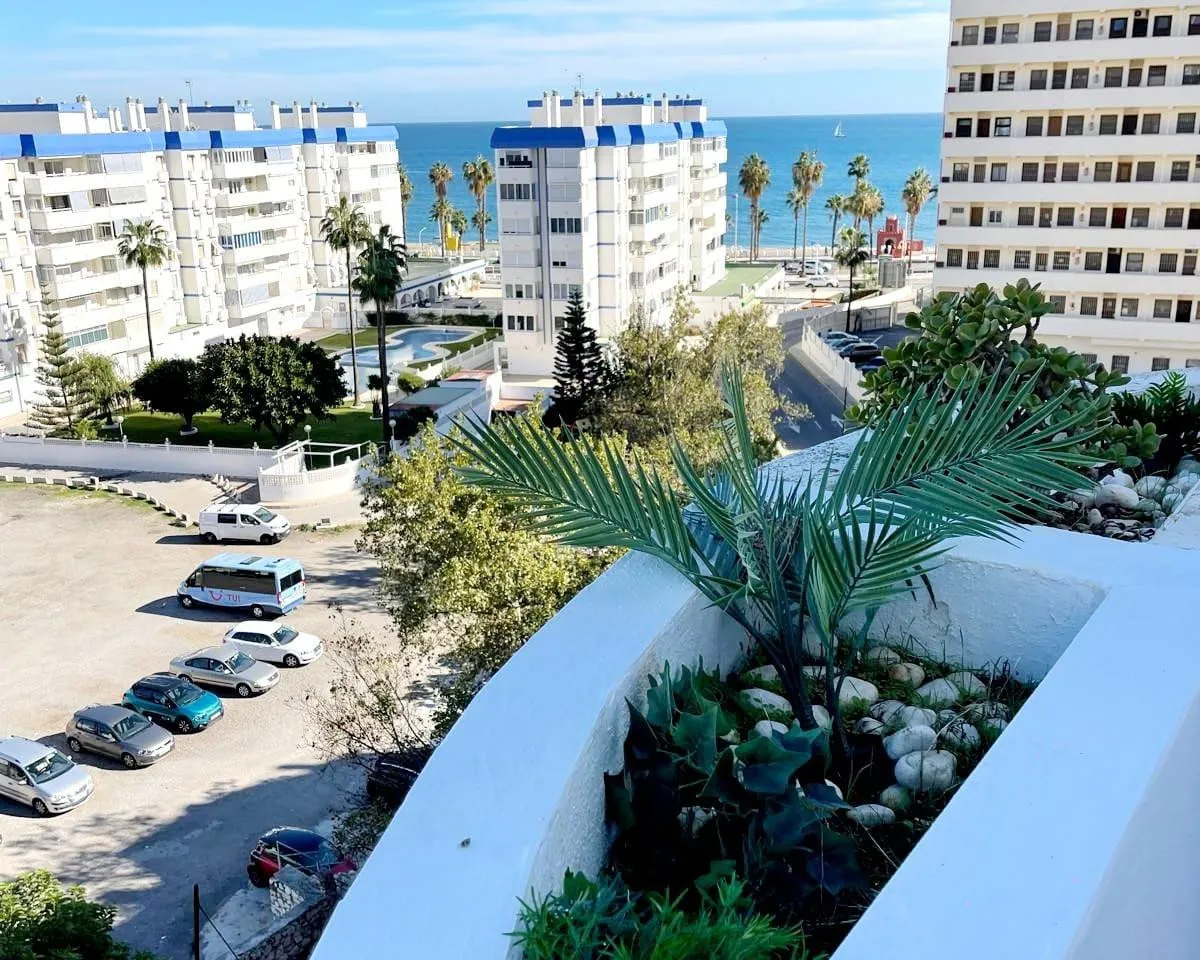 73da2f4d-5748-44c0-add6-2bb2da5166a0